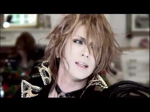 Versailles - Serenade [MV]