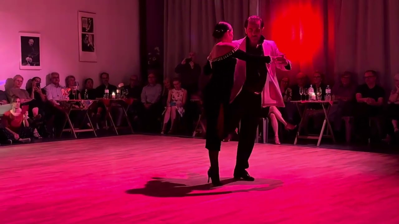 Ezequiel Paludi & Geraldin Rojas 2/4