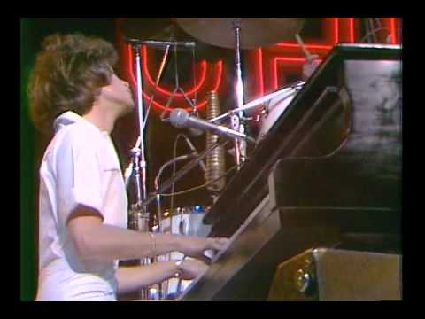 The Midnight Special 1976 Eric Carmen - Never Gonna Fall In Love Again
