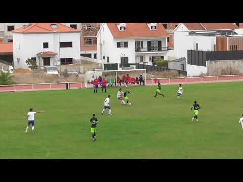 Trevor Albrecht - #8 - CM - Alcochetense Academy vs Pinhalnovense @ Estadio Alcochetense, Portugal.