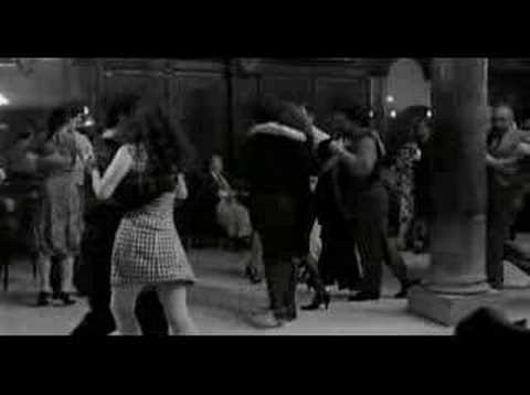  Sally Potter  and  Pablo Veron  are  dancing  to  the  tango  "  El Flete  "