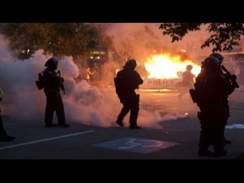 2011年溫哥華騷亂。波士頓棕熊隊贏得斯坦利杯後的破壞 (Vancouver Riots 2011: Destruction After Boston Bruins Win Stanley Cup)