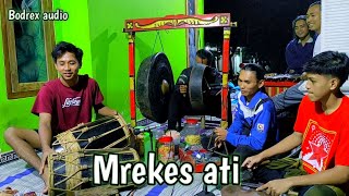 Download lagu Terbaru audio jernih!! Mrekes ati versi Gandrung an Voc Ajid mp3 Download lagu Terbaru audio jernih!! Mrekes ati versi Gandrung an Voc Ajid mp3