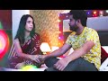 கணவன் பதவிக்காக மேனேஜர் உடன் விலை போ�