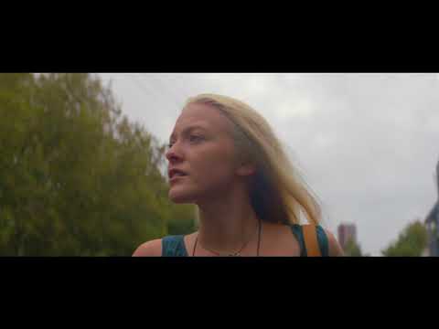 download lagu mp3 mp4 Sininen Hetki, download lagu Sininen Hetki gratis, unduh video klip Sininen Hetki
