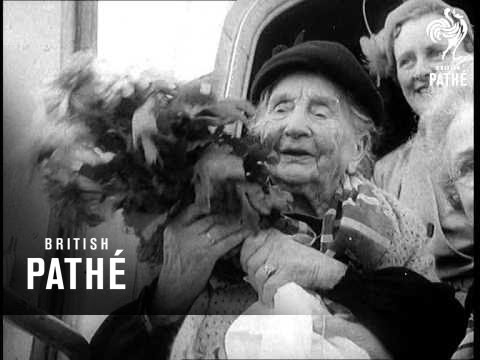 German Old Ladies (1956)