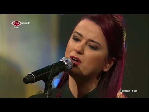 Ezgi Azizoğlu - Deniz Üstü Köpürü