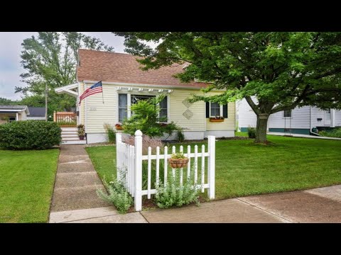 711 Botham Avenue Saint Joseph, MI Homes for Sale | cressyeverett.com