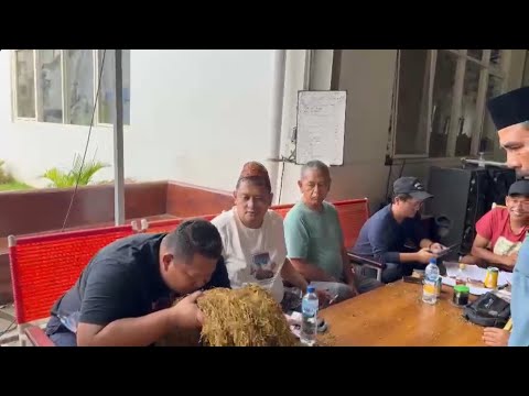 Haji Her Taught Pamekasan Police Chief How to Sort Farmers' Tobacco, a Technique Only the Sultan ...