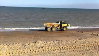 preview picture of video 'Deal Beach Nourishment - transporting the new material further along the beach'