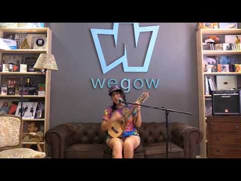 Sofía Viola en #WegowLiveByGoldcar