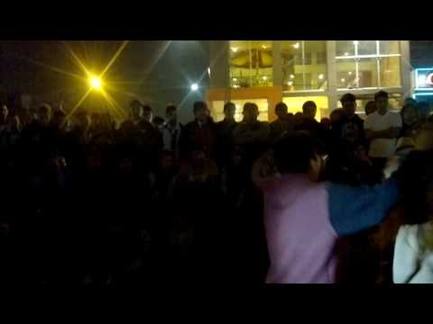 JUNIOR vs MARI - Activación Red Bull 2016 ELE EFE - 8 SJL