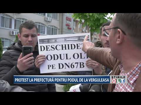 PROTEST LA PREFECTURA PENTRU PODUL DE LA VERGULEASA 0505