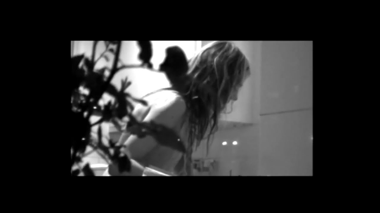 Lalleshwari (Katiejane Garside) - In the Kitchen