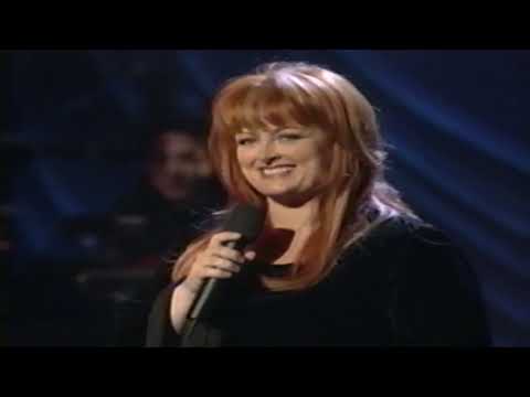 Wynonna Judd | Anyone Who Had a Heart | Essential performance of a Burt Bacharach classic (1998)