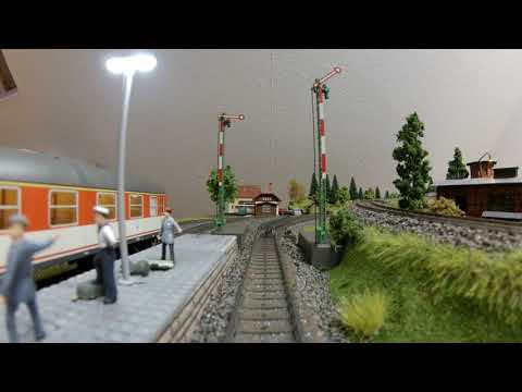 Rundfahrt in Burgstein über den Schlossberg aus dem Führerstand gefilmt