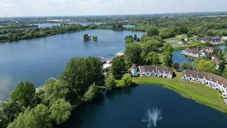Isis 99, 'Milford Lodge' - Turret Style Lakeside Lodge & Hot Tub on Isis Lake in
