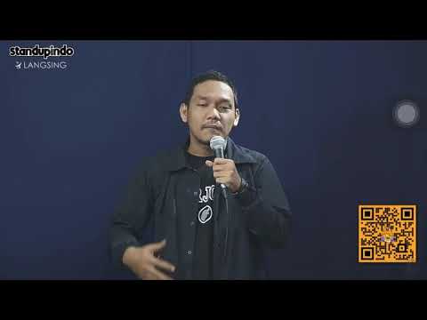 Football Practice with Pandji Pragiwaksono | Stand-up Comedy by Bonar Manalu