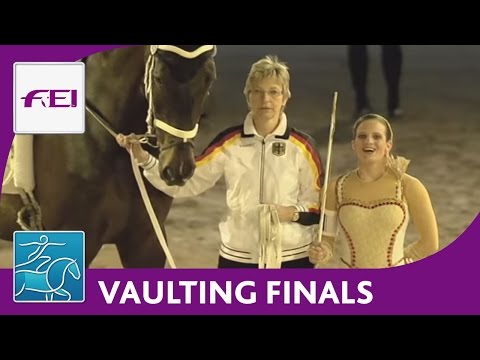 Final 2011 - FEI World Cup™ Vaulting Final 2011 - News