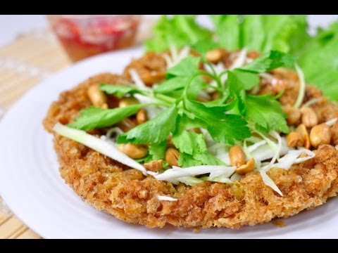 [Thai Food] Deep Fried Catfish Salad with Spicy Sour Green Mango Dressing (Yum Pla Dook Fu)