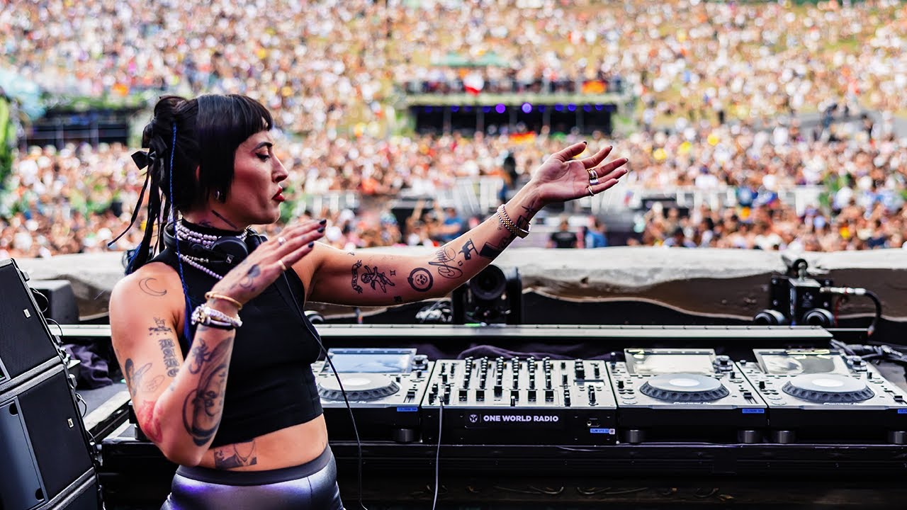 トゥモローランド 2025年M/S トゥモローランド 2025年M/S Tomorrowland 2025 | FIRST LOOK