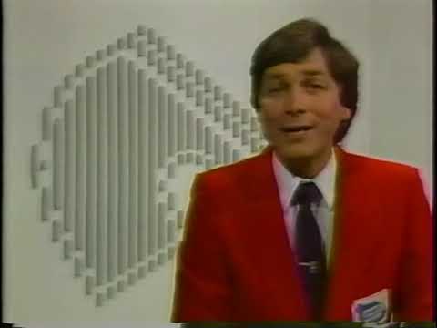 March 8 1984 Pittsburgh Penguins Quebec Nordiques en Francais in French Penguins Gold Yellow uniform