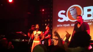 Jhene Aiko performs ' Stranger ' live at SOBs