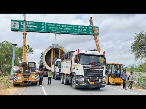 It is very difficult to save a truck with 452 tires. 4 trucks pull together.