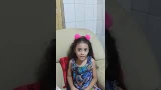 Alunas Júlia e Laura homenageando o papai