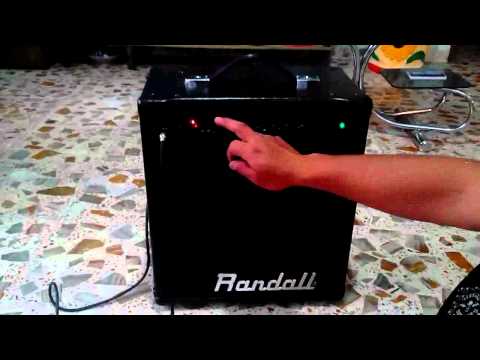 Видео-обзор товара Комбоусилитель Randall V2XM