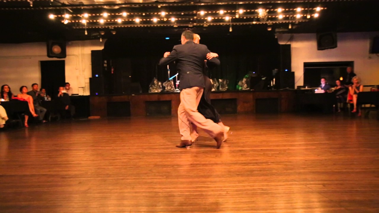 Claudio villagra and helena Fernandez at tango mio 2 of 3
