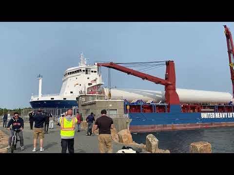 UHL Felicity moves through the New Bedford hurricane barrier