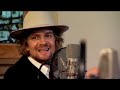 Old Enough de The Raconteurs