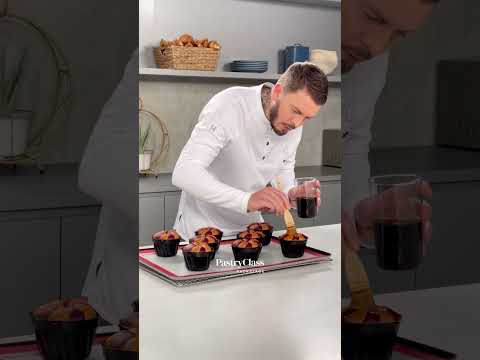 Change the way you mix, proof, laminate, shape, bake and decorate with Johan Martin.