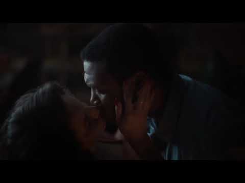 Lovecraft Country / Kiss Scene — Leti and Tic (Jurnee Smollett and Jonathan Majors)