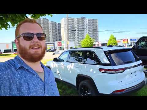 2026 Jeep Grand Cherokee in White for sale at Kitchener Chrysler Dodge Jeep Ram in Kitchener, ON
