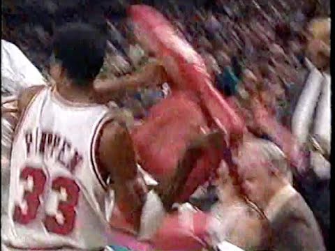 1995 Bulls vs Spurs - Scottie Pippen Chair Throwing Game