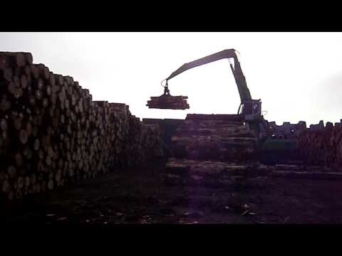 Sennebogen 830 logstacker