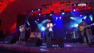 Dr. Dog - Hang On - Azkena Rock Festival 2009
