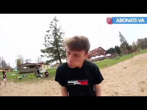 Cum sa-ti furi o minge in cap !