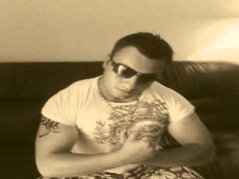 MC Dzoni-pored mene.wmv