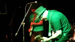 Smoking Popes play &quot;On The Shoulder&quot;