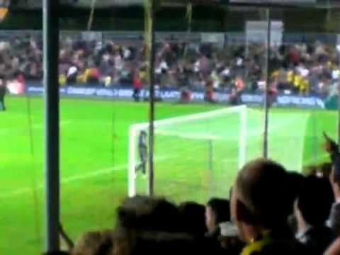 VVV Venlo - FC Twente gestaakt wegens spreekkoren (11-09-2010)
