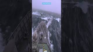 Download lagu Apakah kamu ingin merasakan kehidupan sebagai seorang pelaut? #pelaut #laut #lucu #videolucu #momenlucu mp3