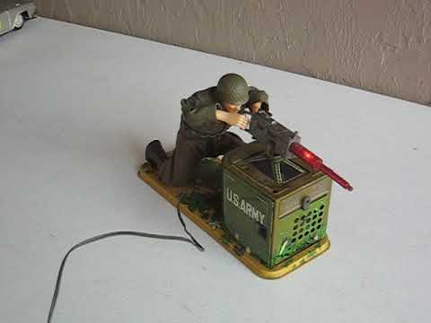 1960's Japan WWII US Army Soldier with Machine Gun Battery-op Toy Unusual
