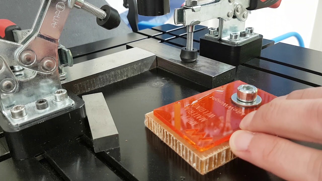 BDE | plastics | sandwich materials | LiteWWeight Double Pin