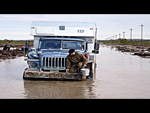 RUSSIAN ROADS, DANGEROUS ROAD NORTH RIVER EXTREME MOVE truckers on the road