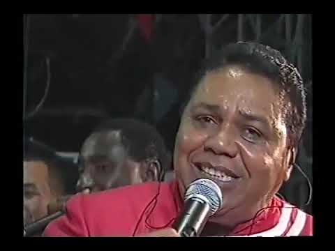 DESFILE DA VIRADOURO 2001