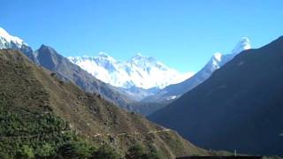 The Adventure Travel Gal:  Trekking outside of Namche Bazaar, Nepal
