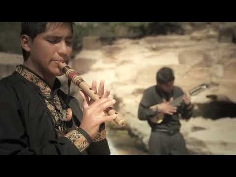 En las aguas de la muerte - Arpegios Grupo Instrumental BOLIVIA